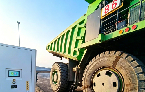 EVLINK colabora com a JiuXing Energy para desenvolver uma solução BTMS DC870V para caminhões super pesados